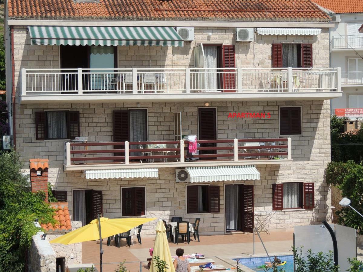 Apartments Bezmalinovic 2 Бол Екстер'єр фото
